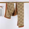 Bufanda de seda de rayón estilo retro clásico doble C nicho ins cuatro estaciones buena para viajar vacaciones chal bufanda cálida de otoño e invierno
