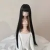 Muñeca BJD de 3 puntos con una peluca noble y elegante, luciendo un corte bob estilo princesa con flequillo de lado y cabello largo liso en bloques de color