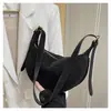 Bolso Grande Transfronterizo para Mujer, Nuevo Bolso de Hombro con Textura de Alta Gama, Bolso Cruzado Versátil, Bolso tipo Dumpling para Viajes Diarios