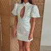 Coleção de verão 2026 transfronteiriça europeia e americana para mulheres: vestido ajustado elegante e sexy de bolinhas estilo francês com mangas bufantes