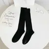 Calcetines de pantorrilla estilo ballet para mujer, finos para primavera y verano, color sólido blanco y negro, calcetines largos básicos, calcetines de moda adelgazantes para mujer