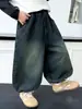 Calças Jeans Largas Masculinas para Primavera e Outono Estilo Coreano Infantis Bonitas Modernas Descoladas Calças Harem Calças Estilosas para Bebê Comércio Exterior