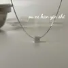 Collar Onihan de Plata de Ley S925 para Mujer Corea del Sur Caperucita Roja Explosiones Moda Cuadrado Cepillado Cadena Simple para Clavícula Joyería