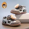 Tênis Esportivo Feminino, Tênis de Treinamento Moral, Novos Sapatos de Veludo Outono e Inverno 2025, Tênis Casual de Algodão Infantil, Tênis de Solado Macio para Meninos