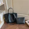 Bolsa de Ombro Transfronteiriça Retrô de Alta Qualidade com Textura Trançada Simples e Fashion Versátil para o Dia a Dia Tendência Chique Leve Luxo