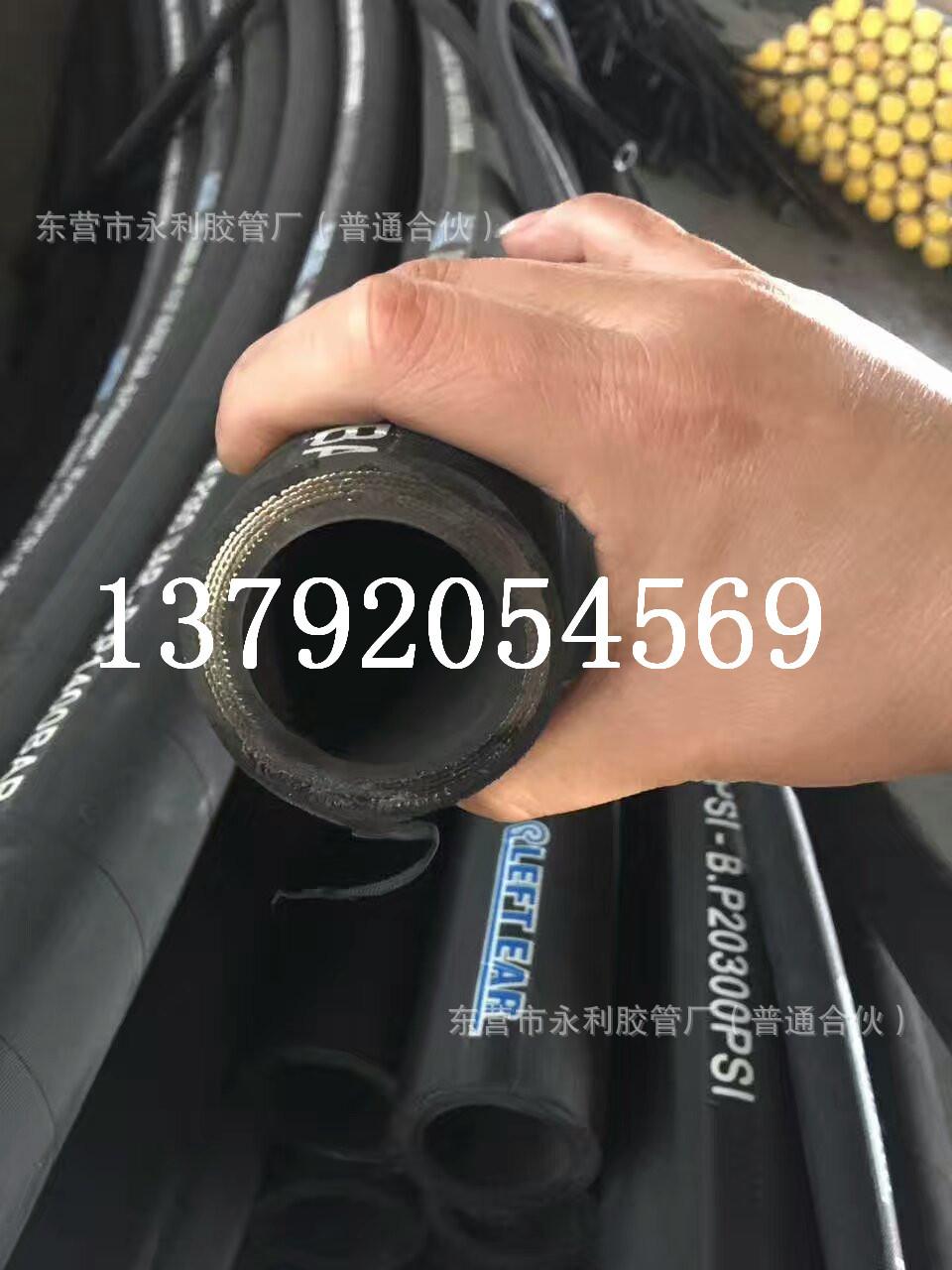 mmexport1492063884772