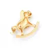 Exquisita Broche de Caballo Dorado Mate de Alta Gama para el Año del Caballo, un Accesorio Zodiacal Versátil que Simboliza Riqueza Instantánea, Adecuado Tanto para Hombres como para Mujeres