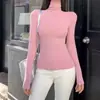 Camiseta base de cuello alto para capa interior de otoño e invierno, manga larga, cepillada y con forro polar, engrosada, top versátil de cuello alto 6905