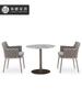 Mesa e cadeira de vime nórdicas para áreas externas, combinação de mesa de jantar para lazer, sofá individual, mesa de centro, móveis para pátio, atacado
