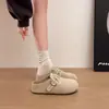 Pantuflas cerradas de suela gruesa para mujer, nuevo modelo de otoño 2026, mules tipo Birkenstock retro de cuero genuino que aumentan la altura