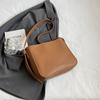 Shengmi Vintage Casual Bolsa de Ombro Nova Moda Outono Feminina Bolsa de Balde Nicho Trendy Commuter Crossbody Bag