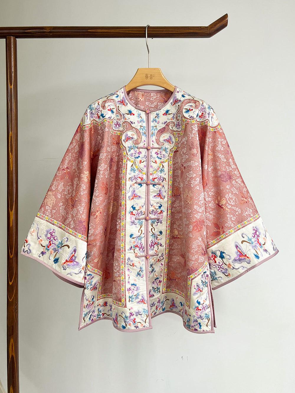 L242211-T粉色蝴蝶