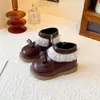 Botines Cortos para Niños 2026 Otoño/Invierno Nuevo Estilo Botines para Bebés Botas Martin para Niñas Adorno de Encaje Zapatos de Piel Zapatos Gruesos para Bebés