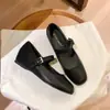 Sensación de Alta Gama~ Estilo Nuevo de Primavera Planos Versátiles Cuadrados Poco Profundos Zapatos Mary Jane con Correa Única para Mujer