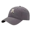 Gorra de Béisbol Versátil con Letra R de Alta Calidad Coreana Que Hace que la Cara se Vea Más Pequeña, Visera Curva Personalizada, Gorra de Pico Ancho y Profundo de Moda