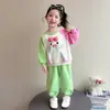 Conjunto de Roupa para Meninas Primavera e Outono 2026 Nova Moda Infantil Roupa de Outono para Bebê Menina Moletom Casual Estiloso Conjunto de Duas Peças