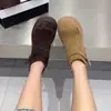 2026 Tendência Estilo Outono Versátil Botas Curtas de Solado Grosso Femininas Tiras com Fivelas Metálicas Aumentadoras de Altura Para Pessoas Baixas Botas da Moda Botas Curtas
