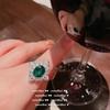 Anel de pedra preciosa em forma de denier vermelho romã brilhante, designer banhado a ouro 18K, zircônia verde pavão, colar geométrico