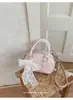 Elegante bolso de lunares para mujer, nuevo de verano 2026, moda casual de nicho, bandolera pequeña cuadrada