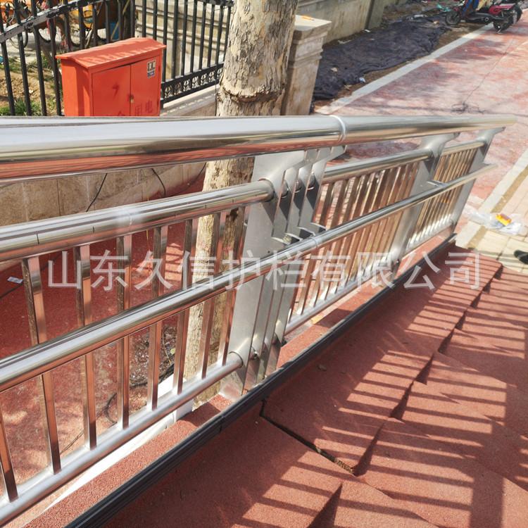 不锈钢天桥护栏