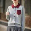 Cardigã de lã de malha fina com lapelas de cor contrastante para mulheres, blusa falsa de duas peças, suéter-casaco estiloso e que afina