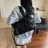 Bolsa de gran capacidad 2025 nueva de un solo hombro bandolera bolsa de equipaje para viaje de negocios bolsa de mano casual retro versátil para viaje