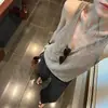 Camisola sexy de lino tejido calado estilo "old money" de alta gama para mujer, top corto de seda helada sin mangas para verano