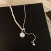 Colar com pingente de estrela prateado fosco estilo ins coreano para mulheres, luxo leve com um toque de alta qualidade, acessório versátil para o dia a dia