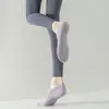 Calcetines de yoga antideslizantes profesionales algodón parte trasera sin talón desodorantes calcetines para trampolín interior calcetines deportivos de baile fitness para adultos damas