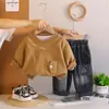 Conjunto Masculino de Primavera e Outono com Mangas Longas 2026 Novo Estiloso Roupa de Outono Casual Bebê Tendência Cool Moletom Conjunto de Duas Peças