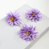 Cabeza de Crisantemo Simulada Flor Falsa de Boda Flor de Seda Guirnalda DIY Hecha a Mano Material de Decoración Navideña Adorno de Cabeza Dinastía Han Arte Floral