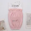 Novedad Otoño e Invierno Mangas Cortas para Mujer, Mangas Bordadas de Oso Anti-Manchas para Estudiante, Protectores de Manga para Chaqueta de Plumas al por Mayor