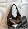 E-commerce Transfronteiriço Fábrica de Origem de Bolsas de Mão Grande Capacidade Sensação Relaxada Bolsa de Couro Macio Nova Moda 2025 Bolsa Feminina