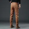 Jeans caqui de alta gama italianos para hombre, nuevos pantalones largos casuales de corte slim para primavera y otoño 2026, pantalones cropped
