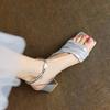 Estilo de Nicho de Gama Alta~Muy Bonitos~Sandalias de Malla con Tacón Grueso para Mujer 2026 Nuevos Zapatos Franceses de Punta Cuadrada con una Sola Correa y Tacón Medio