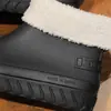 Botas de lluvia para mujer de caña corta botas rojas de moda para usar en las cuatro estaciones botas de lluvia de PVC impermeables antideslizantes resistentes al desgaste para salir a trabajar