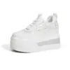 Zapatos blancos de suela gruesa para mujer 2026 Otoño Nuevo Estilo Aumentan la altura interior Malla transpirable en la superficie Zapatos casuales Versátiles Lentejuelas Moda Zapatos para mujer