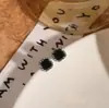Aretes Cuadrados Negros Estilo Ins para Mujer, Simples, Modernos, Aretes de Lujo Accesible, Pequeños, Elegantes y de Alta Gama