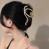 Horquilla de metal irregular para mujer, accesorio para el cabello de alta gama, con clip de tiburón, combina con todo y a la moda.