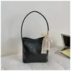 Patrón Tejido Texturizado 2026 Primavera Nuevo Estilo Simple Nicho Gran Capacidad Casual Fresco Color Sólido Bolso de Hombro Único Debajo de la Axila