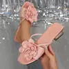 2026 Estilo Nuevo Europeo y Americano Moda Elegante Zapatillas de Tacón Alto con Flor de Rosa para Mujer Sandalias Versátiles Estilo Hada de Una Sola Tira