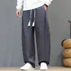 Outono 2026 Novo Estilo Chinês Masculino Tendência Calças Harem de Perna Reta, Soltas com Aparência de Linho e Listras Escuras, Calças Casuais Plus Size