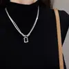 Corrente de Suéter Outono e Inverno Triângulo Geométrico Puxável Colar Acessível Luxo Moda Ins Versátil Elegante Simples Colar Interno