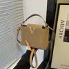 2026 Invierno Nuevo Estilo Letra Moda Retro Popular Gran Capacidad Casual Simple Bolso de Hombro Bolso Cruzado para Mujeres