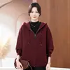 Jaqueta Feminina Casual de Moda Solta para Meia-Idade, Tamanho Plus, com Capuz e Zíper, Emagrecedora, Rejuvenescedora, Versátil, Coleção Primavera 2026