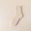 Calcetines Personalizados para Mujer en Otoño e Invierno Forrados de Felpa y Engrosados para Heattech Color Puro Calcetines de Felpa de Media Pantorrilla para Niñas para Resistir el Frío Calcetines Casuales para Dormir