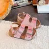 Sandalias de Nuevo Estilo para Verano para Niñas de 3 a 6 Años, Zapatos de Playa Infantiles Antideslizantes de Suela Suave, Zapatos de Verano para Niñas Elegantes y Versátiles de Estilo Coreano