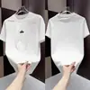 2026 Verão Masculino Nova Moda Patchwork Casual Versátil Manga Curta Gola Redonda Camiseta Tendência Bordado de Luxo Leve