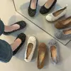 Zapatos Mary Jane estilo coreano con lunares, colección otoño/invierno 2026, adecuados para ir al trabajo, con tacón oculto, suela antideslizante y diseño de puntera poco profunda