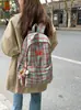 Mochila Escolar Xadrez Retrô Estilo Hong Kong Mochila para Meninas do Ensino Fundamental Mochila Versátil de Grande Capacidade Estilo Universitário para Mulheres